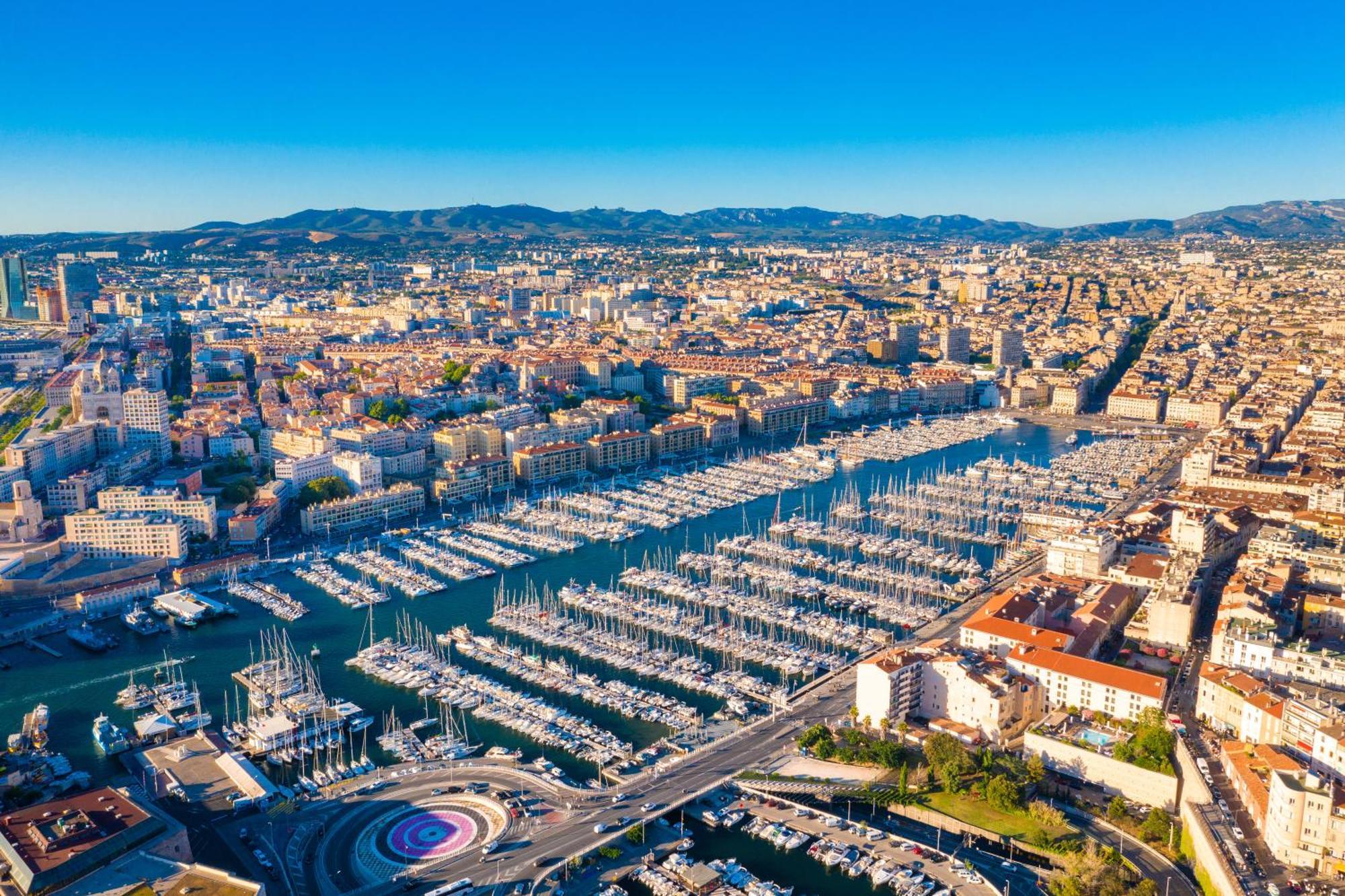 Апартаменты Adira Resid'Marseille Vieux-Port 2 Etoiles Экстерьер фото
